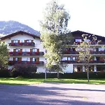 Hotel Schonblick 3*