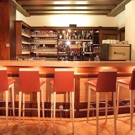 酒店 Schonblick 滨湖采尔