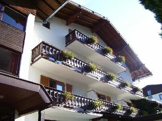 Schonblick فندق 3*